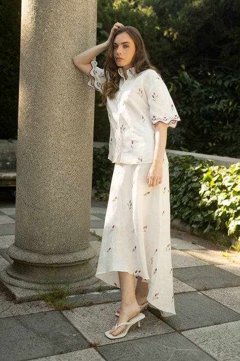 Lovely Tulip Skirt High and Low Ivory