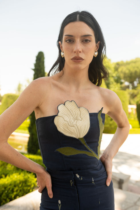 Lovely Tulip Patch Top Navy