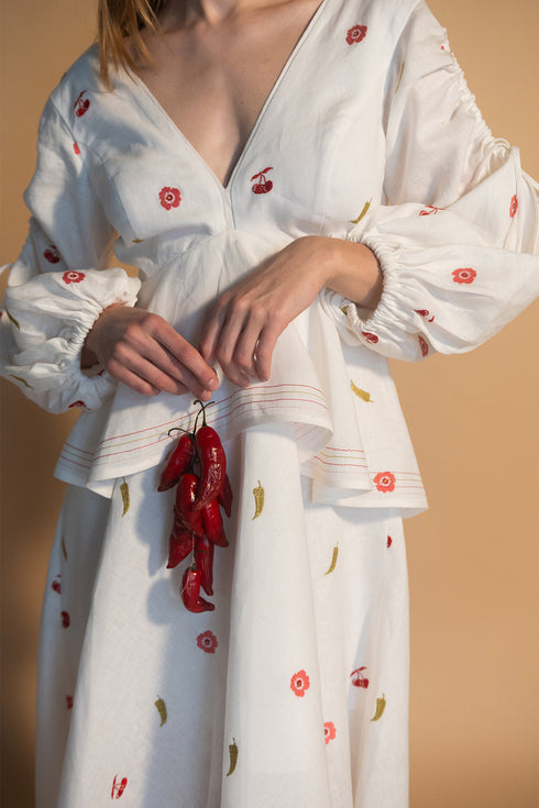 Ola Dress Bordado Cherry Picante